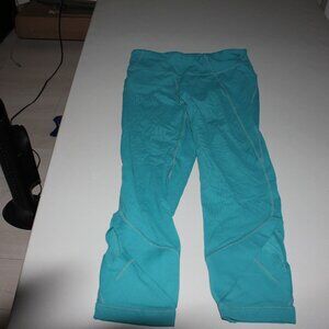 Teal Athleta Athletic Capris Size XXL/16